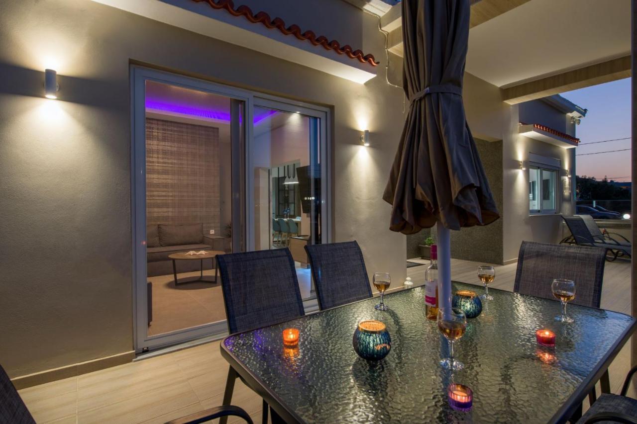 Luxury Villa Eva-Mari With Jacuzzi, 50M From The Beach Stalos Exterior photo